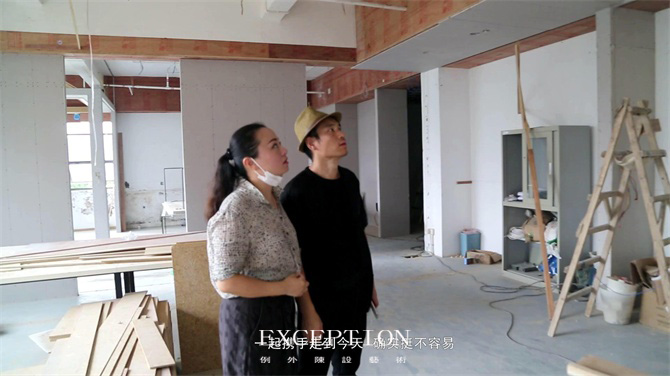 她們說：在這軟裝公司才叫上班！