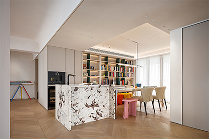 深圳灣210㎡多巴胺時尚個性家，藝術(shù)又自由！